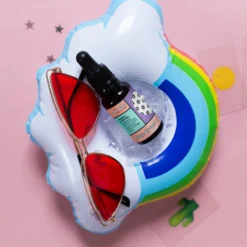 Sun Drops 7 Sun Drops -Endros Cosmetiques Boutique Birdie Packshots E shop Elixirs Visuellifestyle Sundrops min 1 scaled